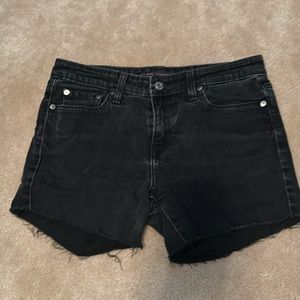 Women’s Levi’s black denim shorts